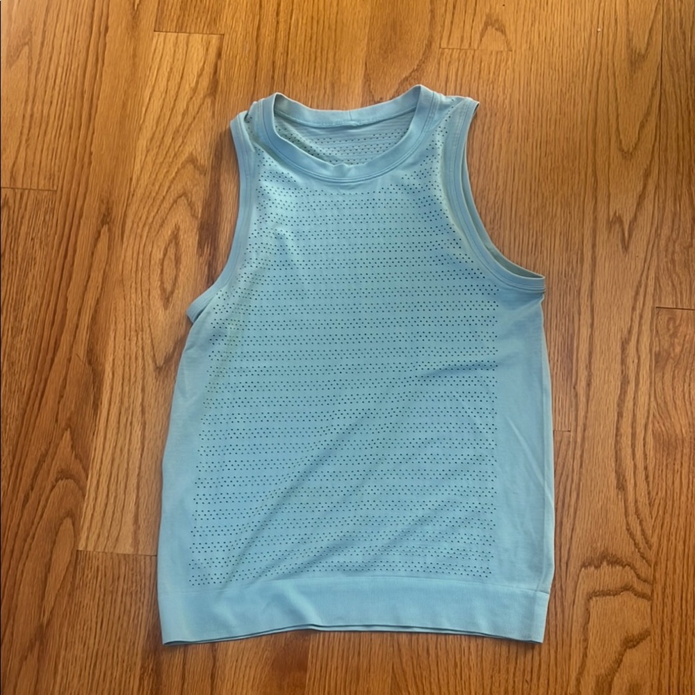 Lululemon perforated mesh tank Light Blue active Sleeveless Top 4